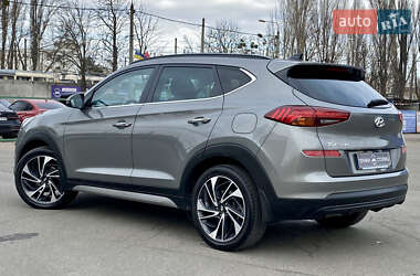 Внедорожник / Кроссовер Hyundai Tucson 2019 в 