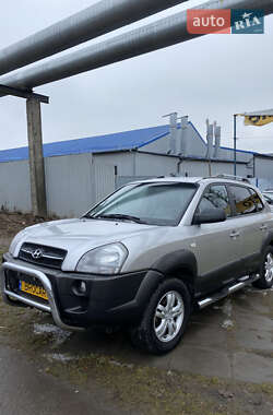 Позашляховик / Кросовер Hyundai Tucson 2006 в Луцьку