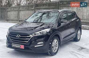 Позашляховик / Кросовер Hyundai Tucson 2016 в Києві