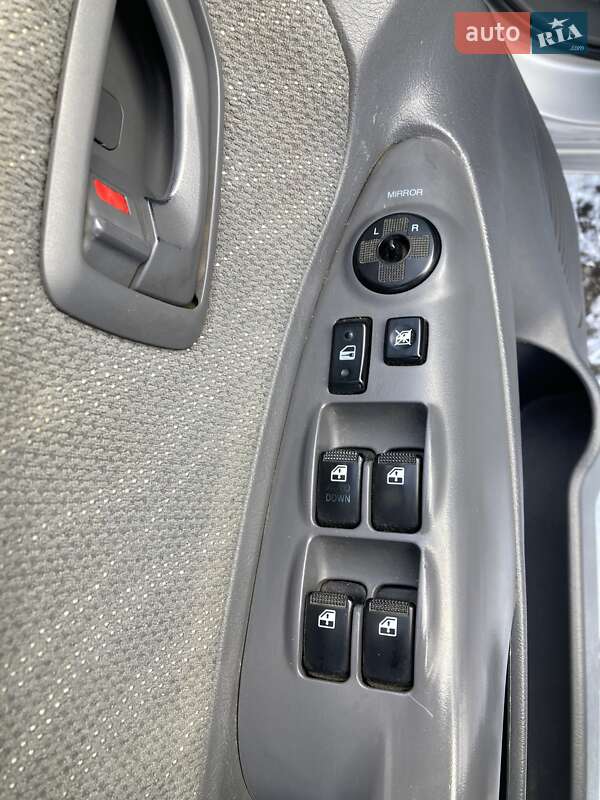 Позашляховик / Кросовер Hyundai Tucson 2005 в Вільногірську