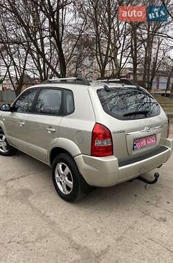 Позашляховик / Кросовер Hyundai Tucson 2007 в Києві