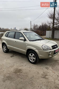 Позашляховик / Кросовер Hyundai Tucson 2007 в Києві