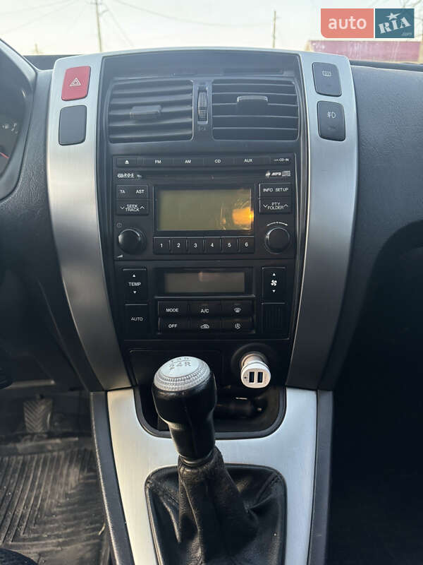 Внедорожник / Кроссовер Hyundai Tucson 2008 в Днепре