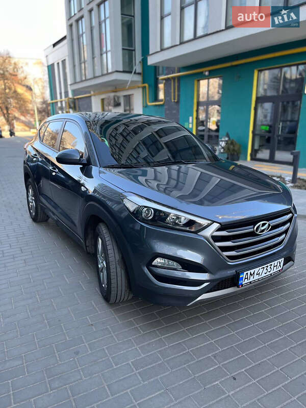 Позашляховик / Кросовер Hyundai Tucson 2016 в Житомирі