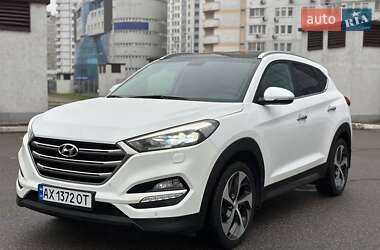 Позашляховик / Кросовер Hyundai Tucson 2016 в Харкові