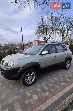 Позашляховик / Кросовер Hyundai Tucson 2006 в Жовкві