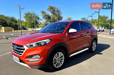 Внедорожник / Кроссовер Hyundai Tucson 2015 в Львове