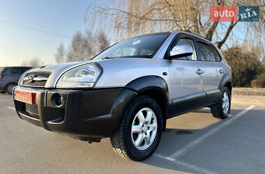 Позашляховик / Кросовер Hyundai Tucson 2006 в Здолбуніві