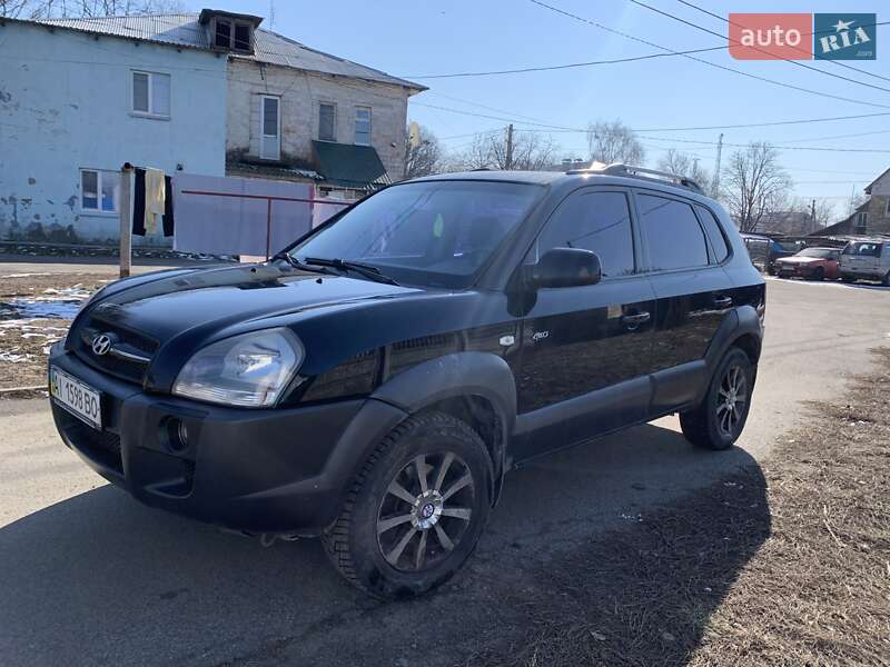 Позашляховик / Кросовер Hyundai Tucson 2008 в Обухові
