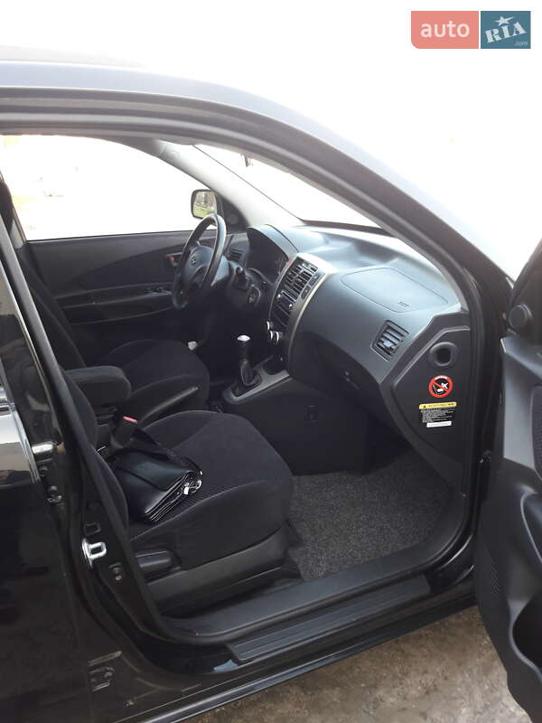 Внедорожник / Кроссовер Hyundai Tucson 2009 в Чернигове фото 5 Внедорожник / Кроссовер Hyundai Tucson 2009 в Чернигове