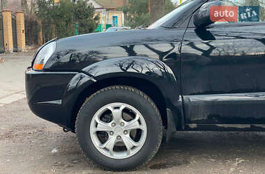Позашляховик / Кросовер Hyundai Tucson 2008 в 