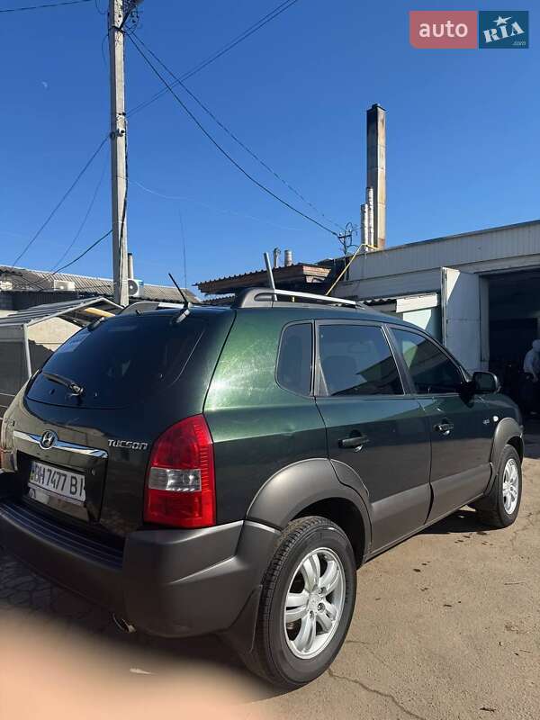 Позашляховик / Кросовер Hyundai Tucson 2007 в Харкові