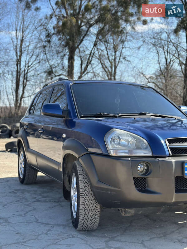 Внедорожник / Кроссовер Hyundai Tucson 2005 в Львове