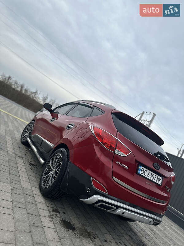 Позашляховик / Кросовер Hyundai Tucson 2012 в Львові