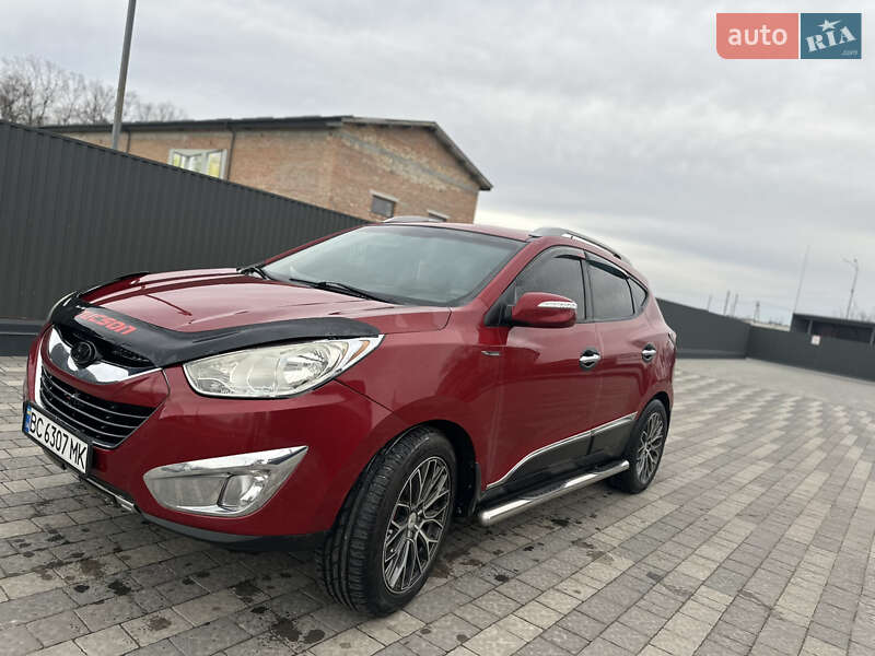 Позашляховик / Кросовер Hyundai Tucson 2012 в Львові