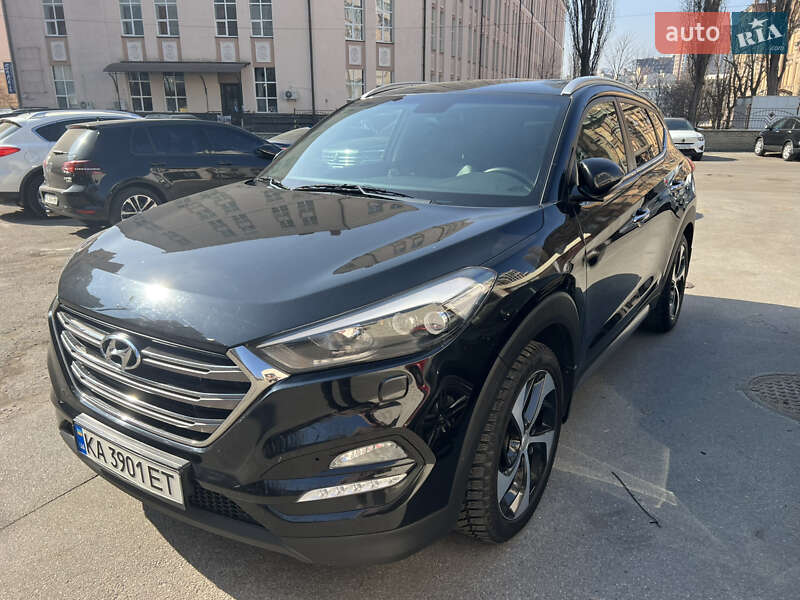 Позашляховик / Кросовер Hyundai Tucson 2017 в Києві