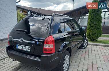 Внедорожник / Кроссовер Hyundai Tucson 2008 в 