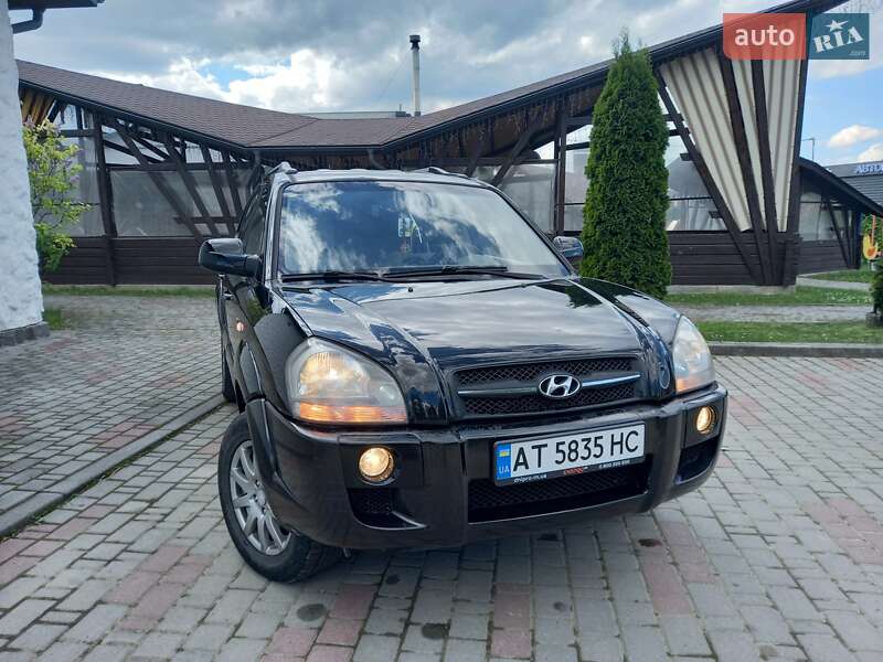 Позашляховик / Кросовер Hyundai Tucson 2008 в Косові