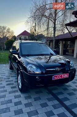 Внедорожник / Кроссовер Hyundai Tucson 2008 в 