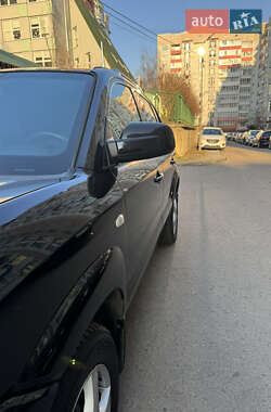 Внедорожник / Кроссовер Hyundai Tucson 2006 в 