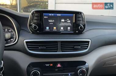 Внедорожник / Кроссовер Hyundai Tucson 2019 в 