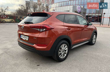 Внедорожник / Кроссовер Hyundai Tucson 2017 в 