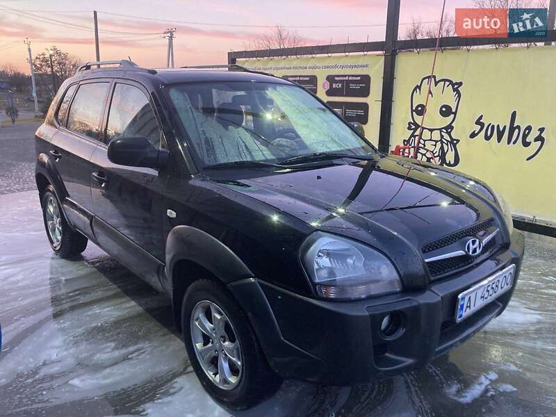 Внедорожник / Кроссовер Hyundai Tucson 2008 в 