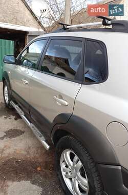 Внедорожник / Кроссовер Hyundai Tucson 2007 в 