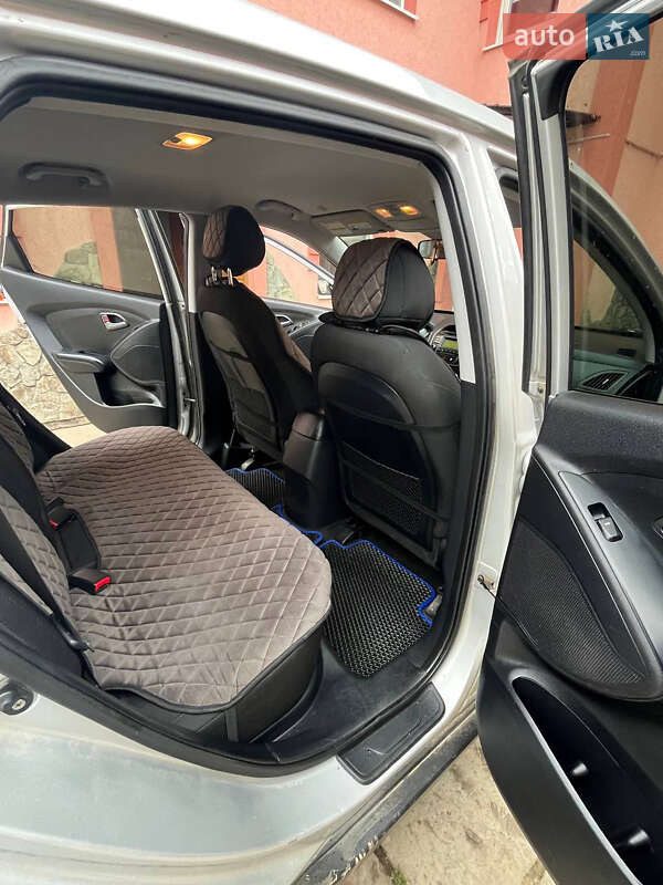 Позашляховик / Кросовер Hyundai Tucson 2015 в Івано-Франківську