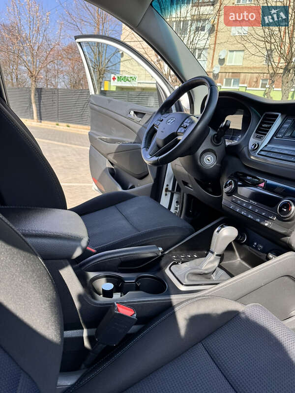 Внедорожник / Кроссовер Hyundai Tucson 2017 в Луцке фото 19 Внедорожник / Кроссовер Hyundai Tucson 2017 в Луцке