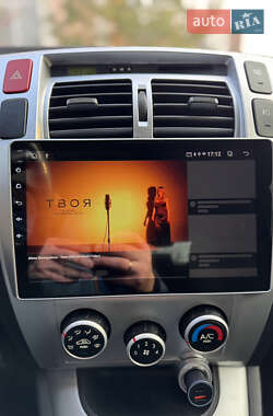 Внедорожник / Кроссовер Hyundai Tucson 2007 в 
