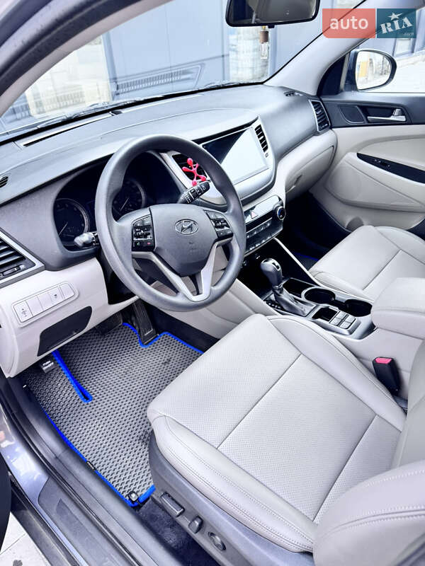 Внедорожник / Кроссовер Hyundai Tucson 2017 в Ивано-Франковске