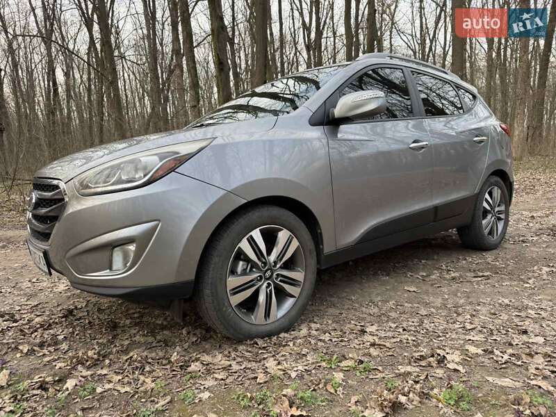 Внедорожник / Кроссовер Hyundai Tucson 2014 в Ладыжине