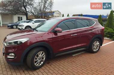 Позашляховик / Кросовер Hyundai Tucson 2016 в 