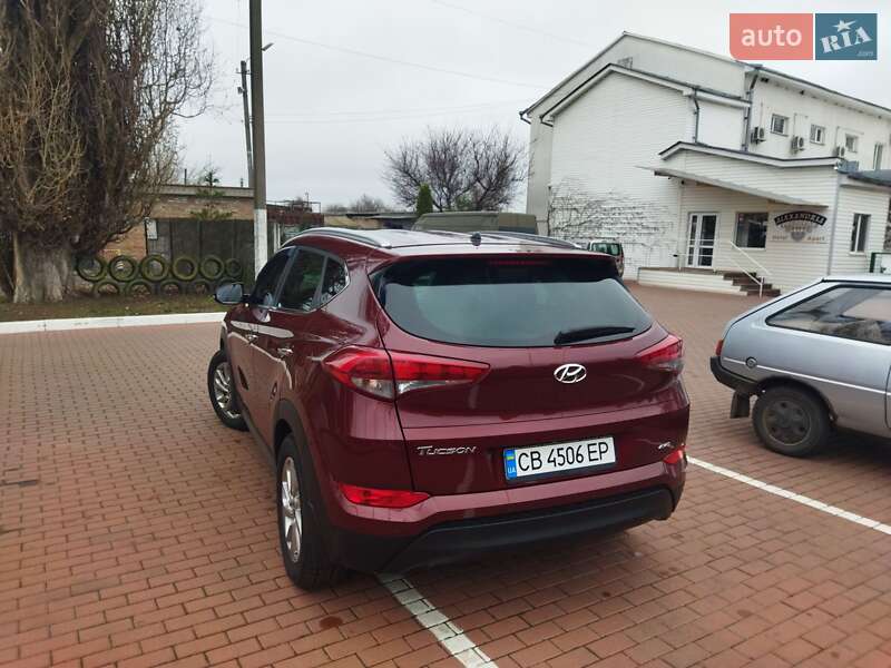 Внедорожник / Кроссовер Hyundai Tucson 2016 в Прилуках