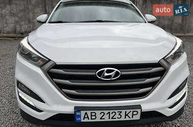 Внедорожник / Кроссовер Hyundai Tucson 2017 в 