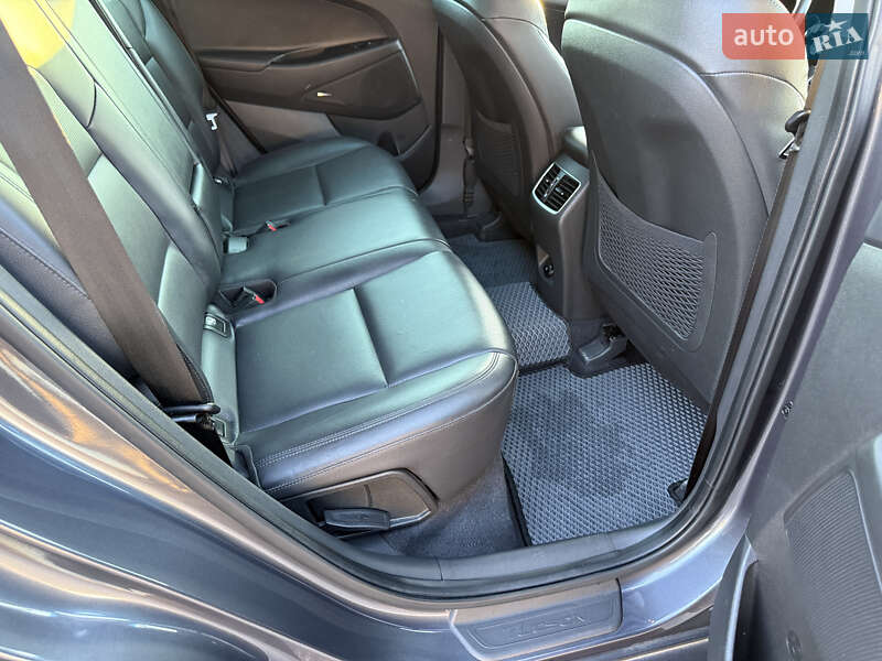 Внедорожник / Кроссовер Hyundai Tucson 2019 в Радивилове