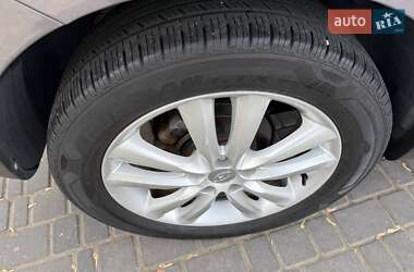 Позашляховик / Кросовер Hyundai Tucson 2011 в 