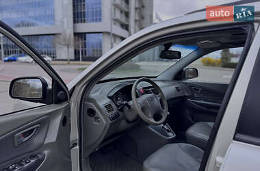 Позашляховик / Кросовер Hyundai Tucson 2007 в 