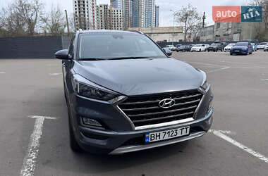 Позашляховик / Кросовер Hyundai Tucson 2019 в 
