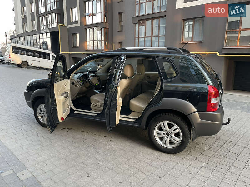 Позашляховик / Кросовер Hyundai Tucson 2007 в Івано-Франківську