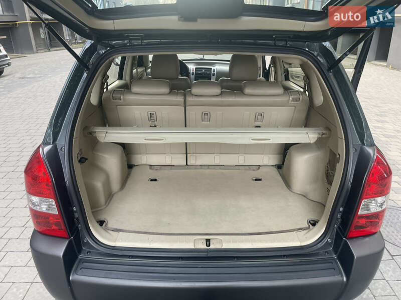 Позашляховик / Кросовер Hyundai Tucson 2007 в Івано-Франківську