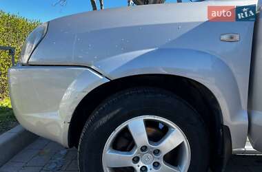 Позашляховик / Кросовер Hyundai Tucson 2006 в 