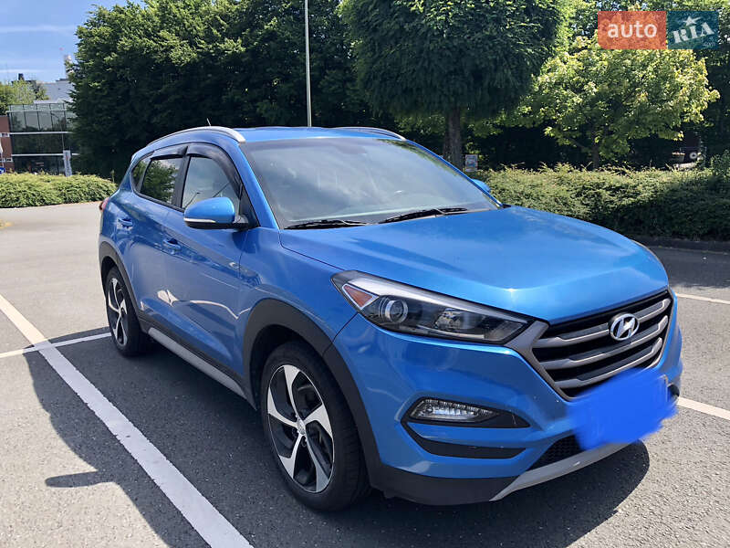 Внедорожник / Кроссовер Hyundai Tucson 2017 в 
