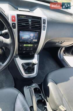 Внедорожник / Кроссовер Hyundai Tucson 2007 в 