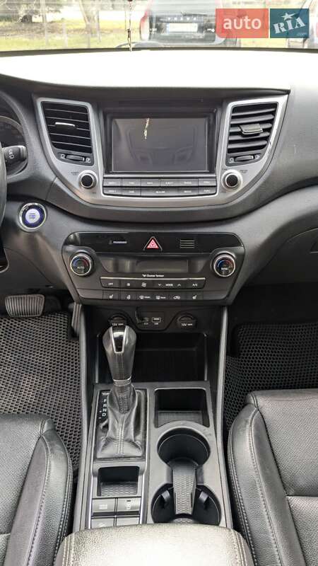 Внедорожник / Кроссовер Hyundai Tucson 2015 в Одессе