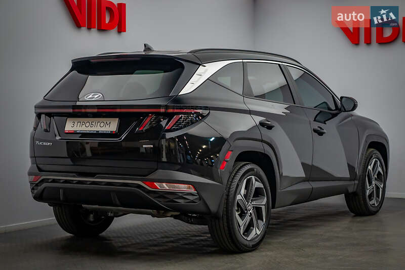Позашляховик / Кросовер Hyundai Tucson 2024 в 