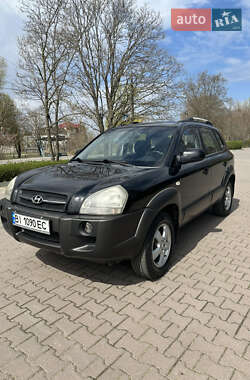 Внедорожник / Кроссовер Hyundai Tucson 2005 в 