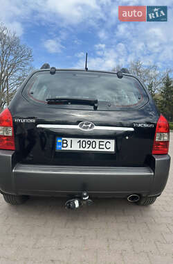 Внедорожник / Кроссовер Hyundai Tucson 2005 в 
