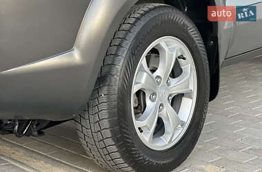 Внедорожник / Кроссовер Hyundai Tucson 2009 в 